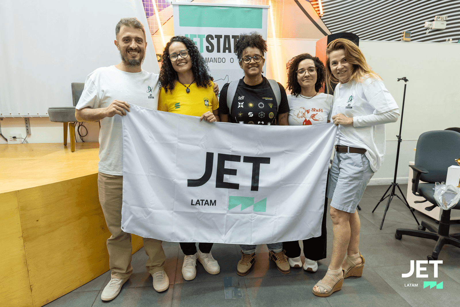 JET Station